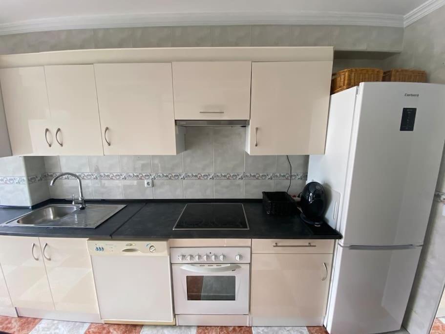 Apartamento Silda Torre Del Mar Esterno foto