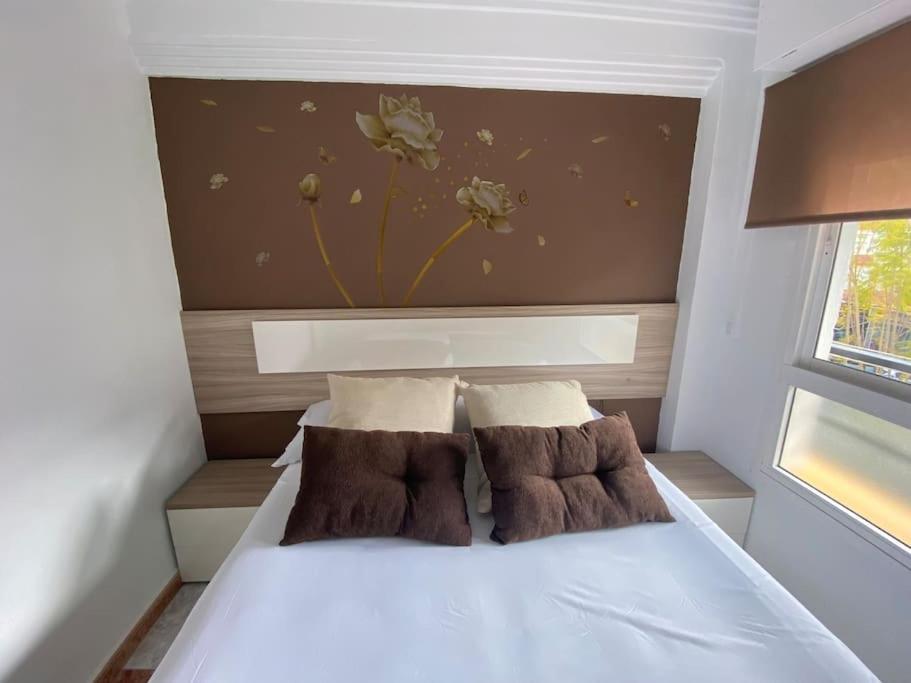Apartamento Silda Torre Del Mar Esterno foto