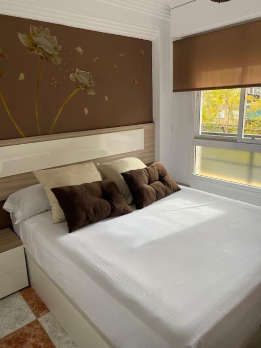 Apartamento Silda Torre Del Mar Esterno foto